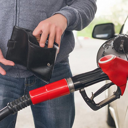 Цены на бензин установили новый рекорд